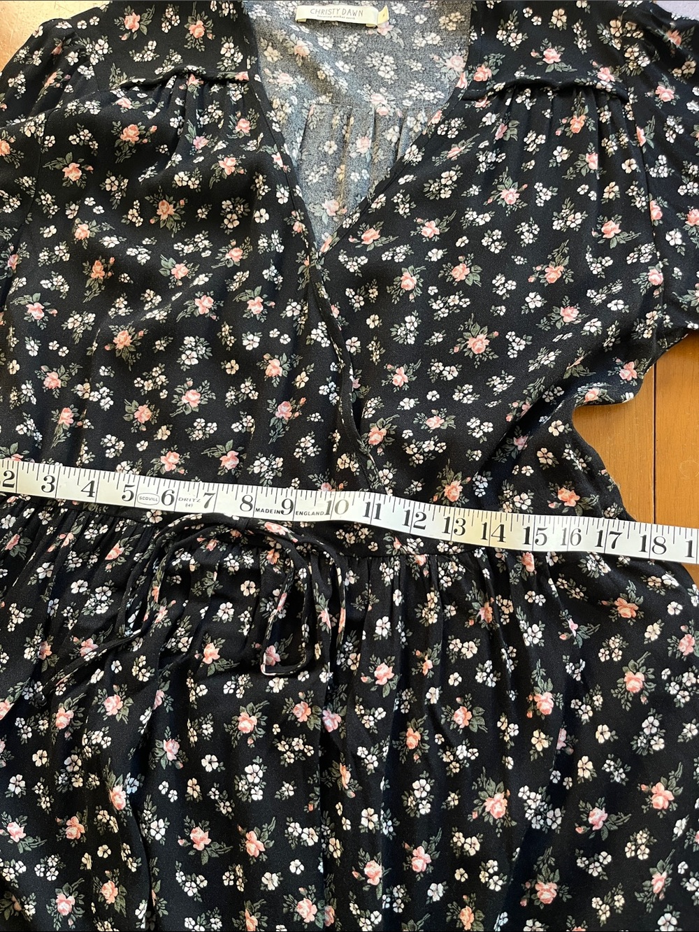 Christy Dawn Dress Size Medium - Picture 10 of 13
